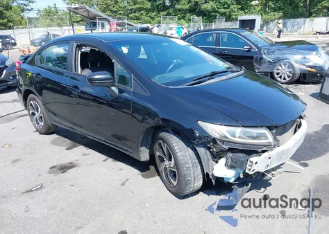 2015 Honda Civic Lx z USA, uszkodzony, nr VIN 19XFB2E53FE071469